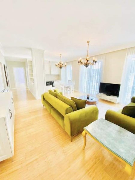 Tirane, shes apartament 3+1 140 m² Euro (TEG, ne Residencen me te bukur)
