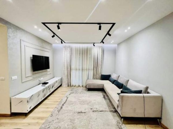Tirane, shes apartament 2+1 112 m² 159.000 Euro (Unaze e Vogel, prane ish Restorant Durresi)