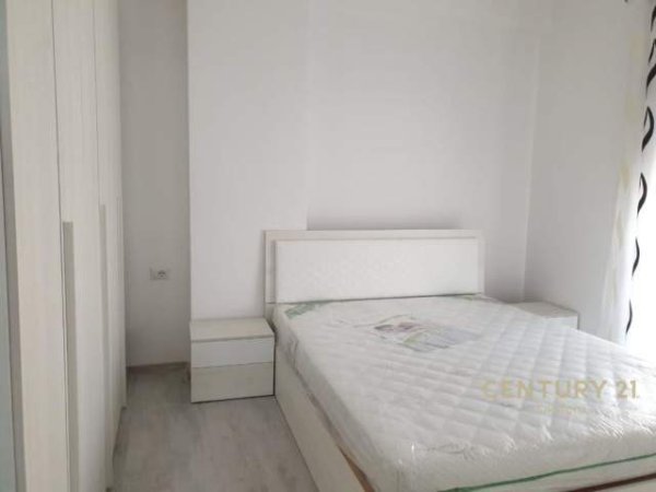 Tirane, jepet me qera apartament 2+1+A+BLK Kati 2, 70 m² 500 Euro (rruga frosina plaku)