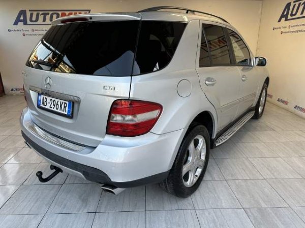 Tirane, shes xhip Mercedes-Benz ML280 Viti 2006, 6.900 Euro