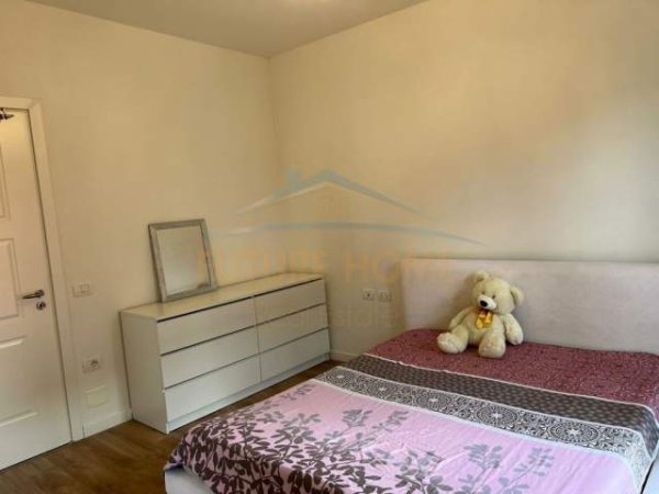 Tirane, jepet me qera apartament 1+1 Kati 5, 72 m² 550 Euro