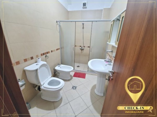 Tirane, jepet me qera apartament 2+1+A+BLK Kati 2, 109 m² 700 Euro (Pas 15 Kateshit)