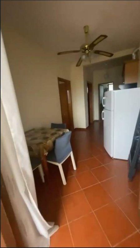 Durres, jepet me qera shtepi 1+1+BLK Kati 2, 70 m² 250 Euro (Golem, Durres "Rruga Kinemase")