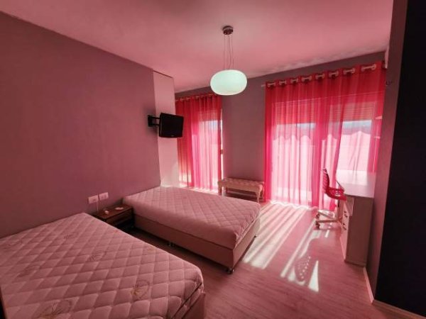 Tirane, ofert apartament 2+1+BLK Kati 8, 144 m² 520 Euro (dritan hoxha)