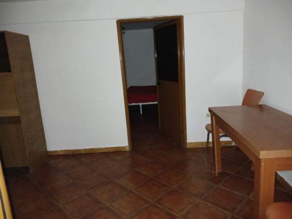 Tirane, jepet me qera apartament 1+1 Kati 0, 50 m² 24.000 Leke (te Kodra e Priftit)