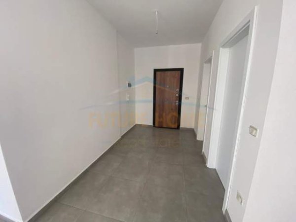 Tirane, jepet me qera apartament Kati 1, 70 m² 400 Euro (Rr. Jordan Misja, Tirane)