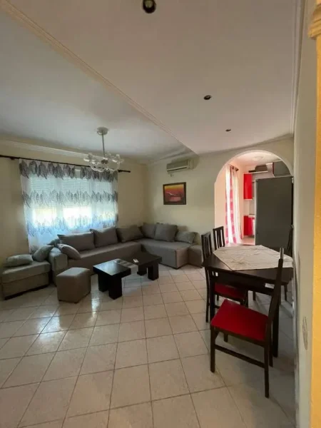 Tirane, jepet me qera apartament 2+1+BLK Kati 4, 650 Euro