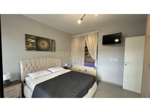 Tirane, jepet me qera apartament 1+1 Kati 7, 58 m² 885 € (stadiumi dinamo)