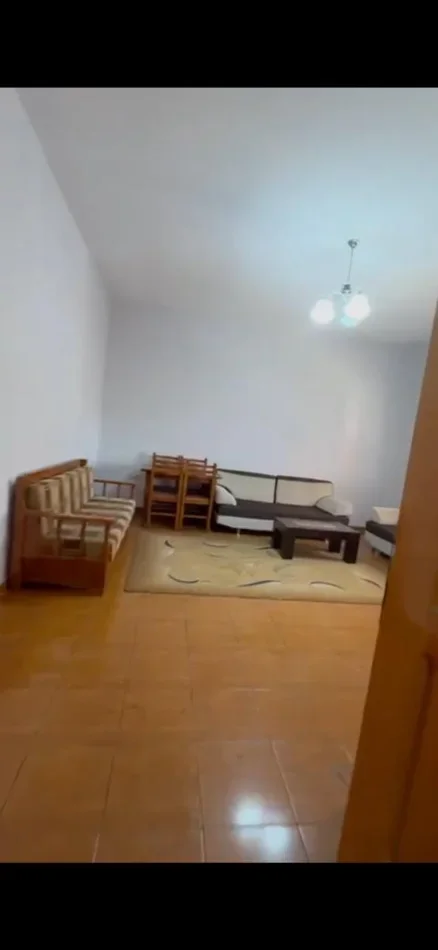 Tirane, jepet me qera apartament Kati 2, 70 m² 400 € 