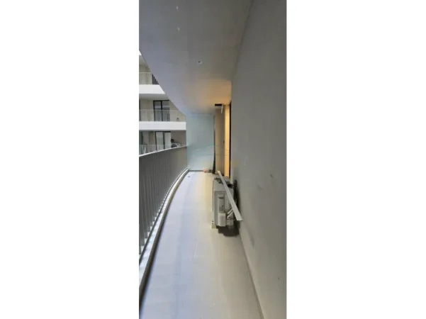 Tirane, jepet me qera apartament 2+1+Ballkon Kati 3, 116 m² 1.200 € (Apartament 2+1+2, Mine Peza, Tiranë)