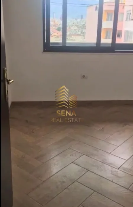 Tirane, jepet me qera apartament 2+1 Kati 7, 100 m² 400 € (Yzberisht)