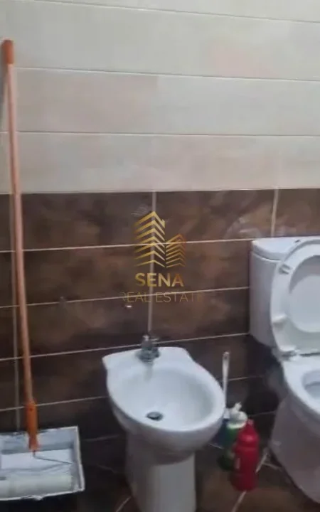 Tirane, jepet me qera apartament 2+1 Kati 7, 100 m² 400 € (Yzberisht)