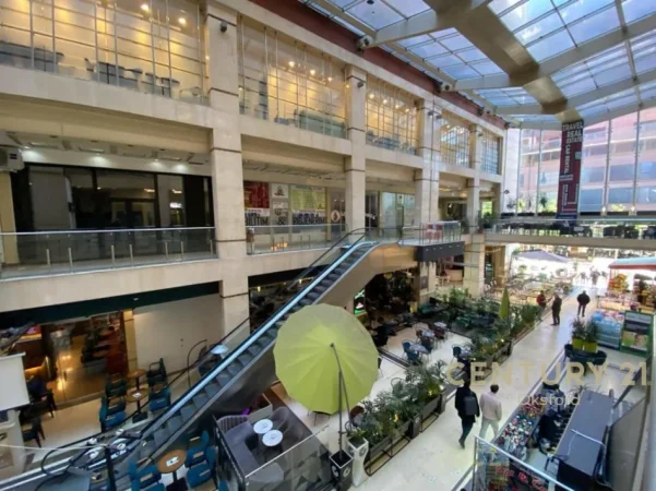Tirane, shitet ambjent biznesi Kati 1, 58 m² 190.000 € 