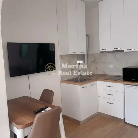 Tirane, jepet me qera garsonier Kati 3, 35 m² 350 € (21 Dhjetori)