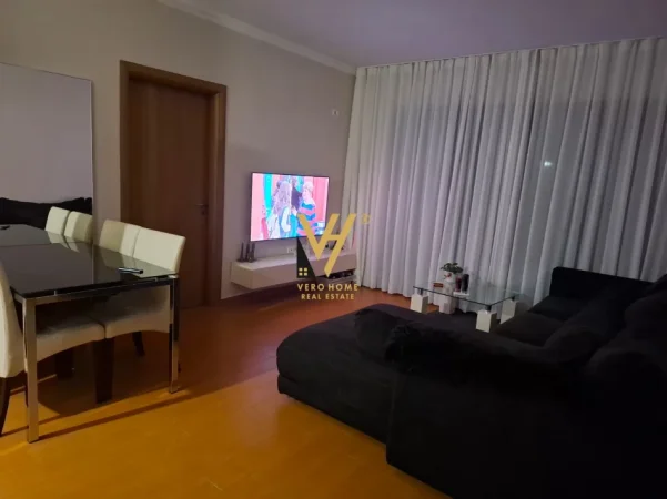 Tirane, shitet apartament 2+1+Ballkon Kati 5, 94 m² 155.000 € (ASTIR)
