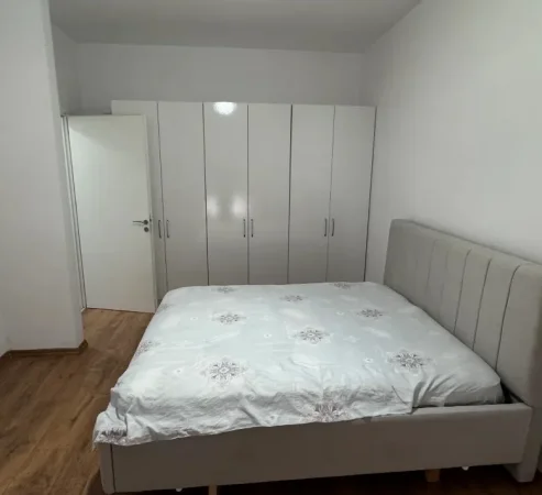 Tirane, jepet me qera apartament 1+1 Kati 3, 72 m² 350 € (Kamez)