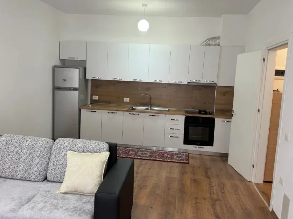 Tirane, jepet me qera apartament 1+1 Kati 3, 72 m² 350 € (Kamez)