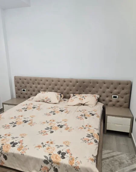 Tirane, jepet me qera apartament 1+1 Kati 6, 70 m² 550 € (RRUGA RRAPO HEKALI)