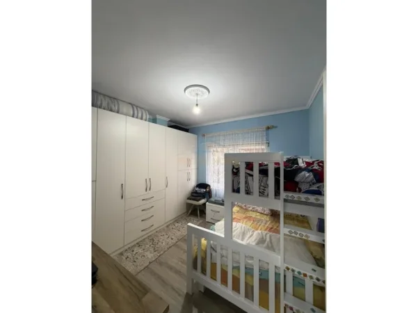 Tirane, shitet apartament 2+1+2 Kati 3, 117 m² 315.000 € (LIQENI I THATE)