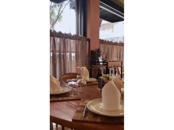 Tirane, shitet ambjent biznesi Kati 0, 117 m² 450.000 € (VASIL SHANTO)