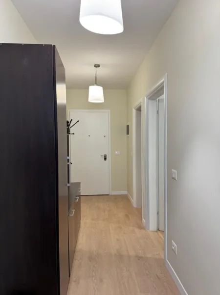 Tirane, jepet me qera apartament Kati 6, 70 m² 650 € 