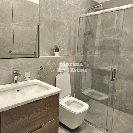 Tirane, jepet me qera apartament 2+1 Kati 1, 85 m² 750 € (Kodra e Diellit)