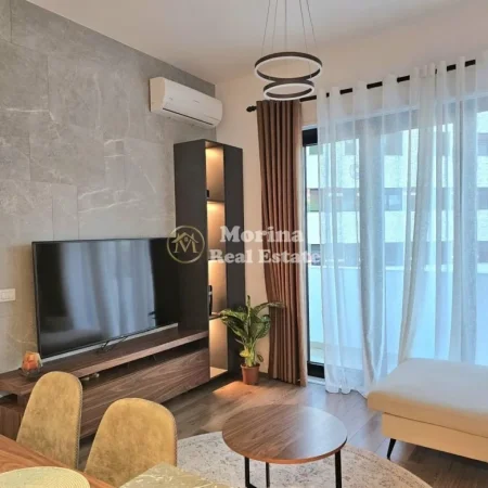 Tirane, jepet me qera apartament 2+1 Kati 1, 85 m² 750 € (Kodra e Diellit)