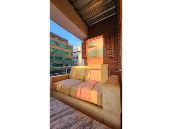 Tirane, jepet me qera apartament 1+1 Kati 4, 77 m² 700 € (Bulevardi i ri)