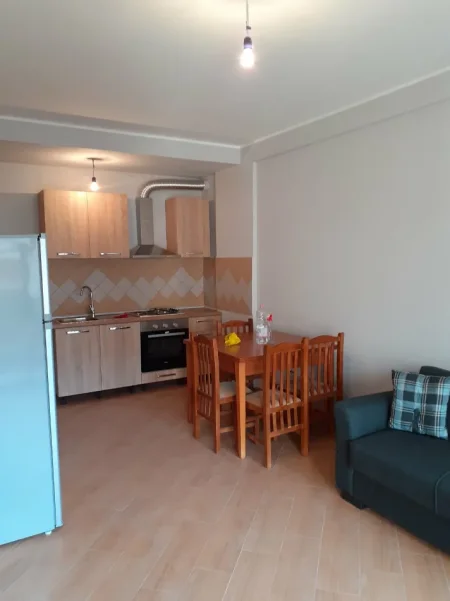 Tirane, jepet me qera apartament 1+1 Kati 5, 70 m² 450 € (Teodor Keko)
