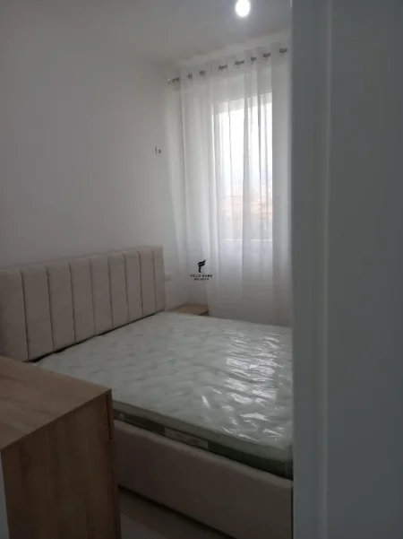 Tirane, jepet me qera apartament 1+1 Kati 3, 62 m² 450 € (ASTIR)