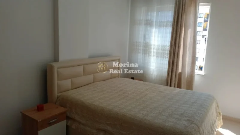 Tirane, jepet me qera apartament 1+1 Kati 8, 65 m² 430 € (Yzberisht)