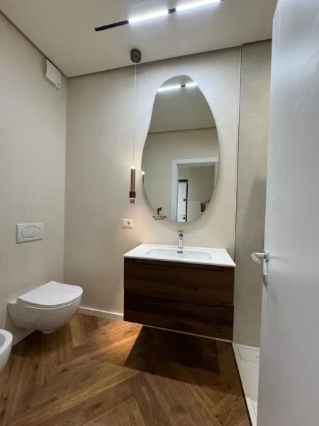 Tirane, jepet me qera apartament 2+1 Kati 4, 93 m² 1.070 € (DON BOSKO)