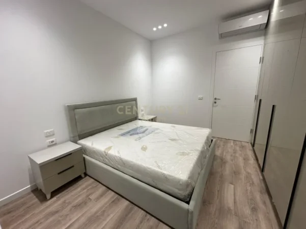 Tirane, jepet me qera apartament 1+1 Kati 5, 81 m² 750 € (5 maji)