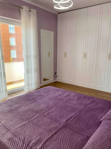 SHITET 2 APARTAMENTE 1+1 ISH TREGU ELEKTRIK 210.000 EURO FH-65804