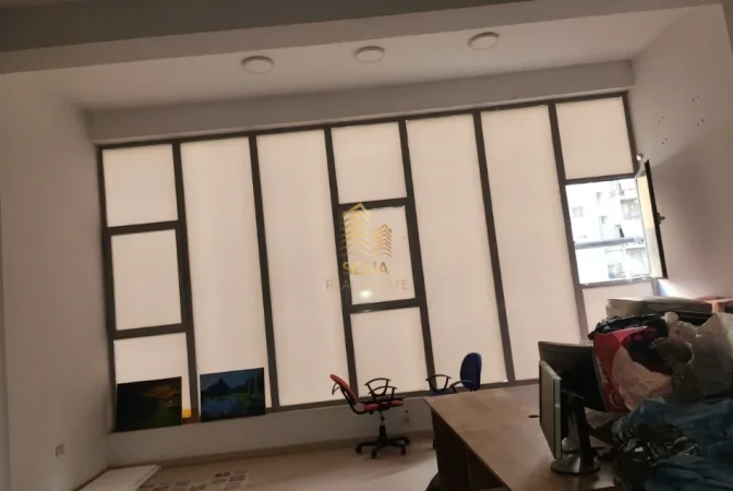 Tirane, shitet ambjent biznesi Kati 2, 57 m² 100.000 € (Astir, Rruga Tom Plezha)