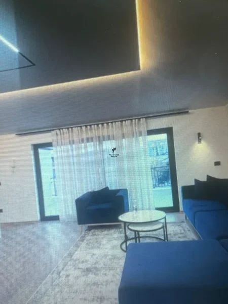 Tirane, jepet me qera apartament 2+1 Kati 3, 118 m² 1.000 € (LAPRAKE)