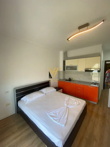 Vlore, shitet apartament 1+1+Ballkon Kati 3, 67 m² 87.000 € (ORIKUM)