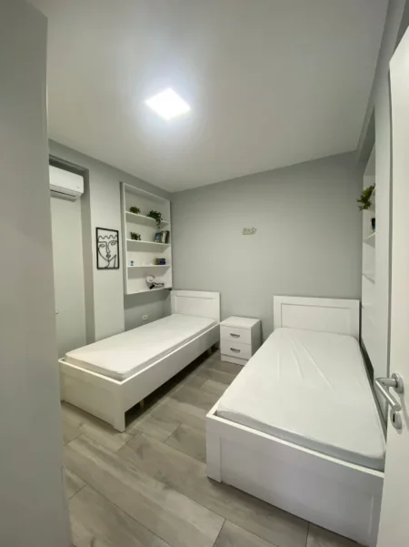 Tirane, shitet apartament 2+1 Kati 5, 115 m² 267.000 € (RRUGA FROSINA PLAKU)