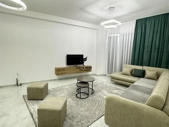 Tirane, jepet me qera apartament 2+1+Ballkon Kati 8, 85 m² 600 € (ASTIR)