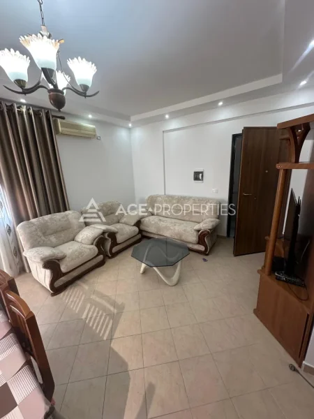 Shqiperi, jepet me qera apartament 2+1 Kati 8, 75 m² 440 € (Durres,Plazh)