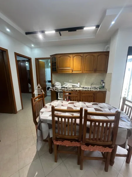 Shqiperi, jepet me qera apartament 2+1 Kati 8, 75 m² 440 € (Durres,Plazh)