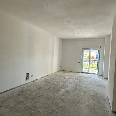 Tirane, shitet apartament 2+1+Ballkon , 125 m² (Porta Tirana e Re TEG)