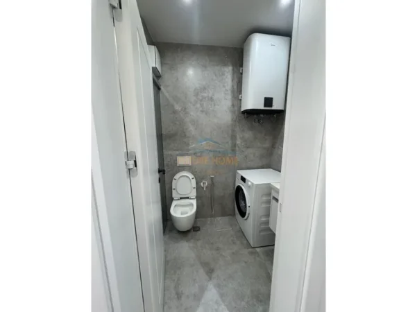 Tirane, jepet me qera apartament 2+1 Kati 1, 115 m² 1.500 € (Mine Peza)