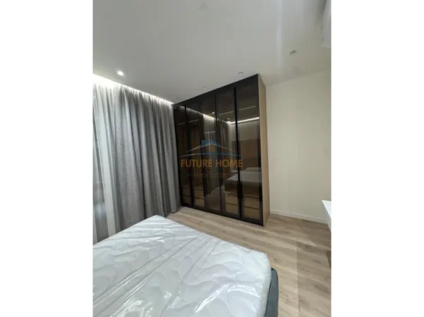 Tirane, jepet me qera apartament 2+1 Kati 1, 115 m² 1.500 € (Mine Peza)