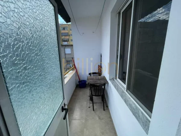 Tirane, shitet , 53 m² 117.000 € (Report tv)