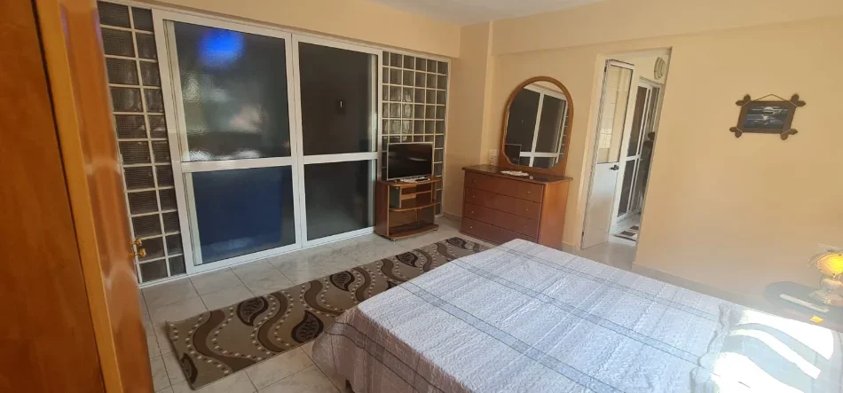 Tirane, jepet me qera apartament 3+1+Ballkon Kati 2, 100 m² 500 € 
