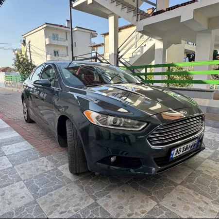Tirane, shes FORD FUSION Benzin, automatik