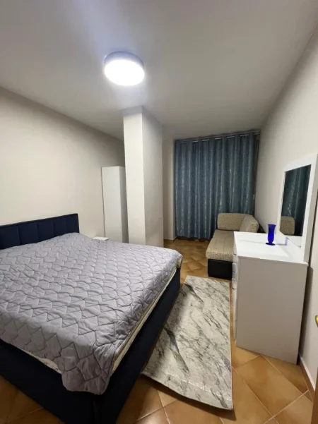 Tirane, jepet me qera apartament 1+1 Kati 6, 65 m² 650 € (Blloku)