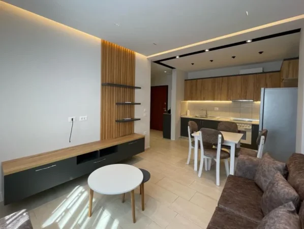 Tirane, shitet apartament 1+1 Kati 8, 64 m² 114.000 € (misto mame)