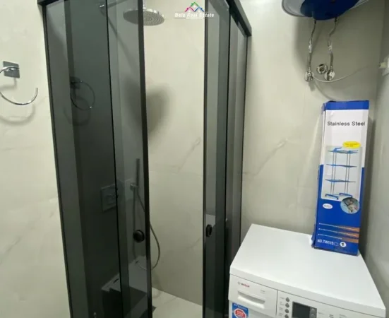 Tirane, jepet me qera apartament 1+1 Kati 1, 72 m² 400 € (Rruga Pasho Hysa)